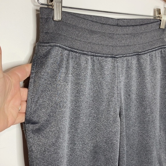 Under‎ Armour Storm sweat pants semi fitted wide leg size small - Picture 3 of 7